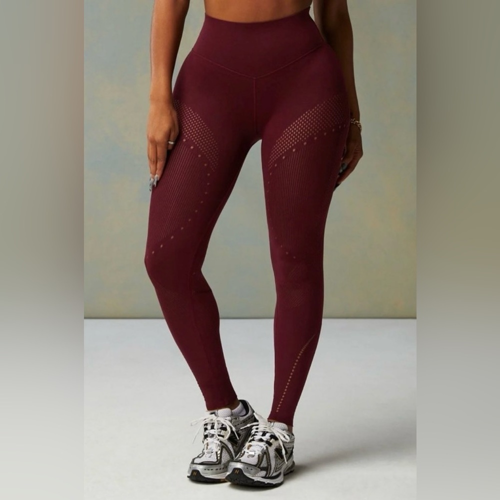 Fabletics Maroon Sculptknit Contour High-Waited Legging